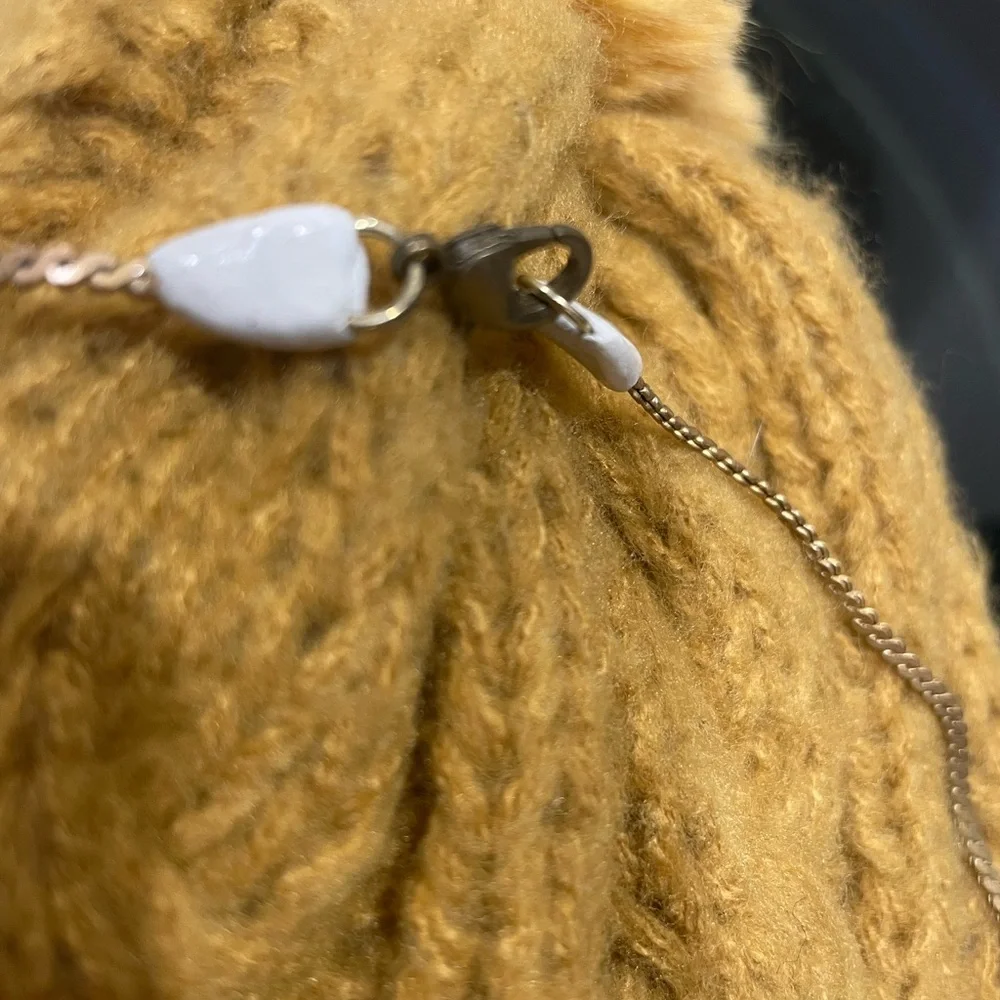 Adina Mills Mini 2025 Collection STONE UNKNOWN Gold and Cream Pendant Necklace - Picture 4 of 5